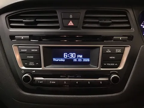 24 of 38 for Hyundai i20 1.2 SE 5dr - ZERO DEPOSIT FINANCE & CASHBACK AVAILABLE