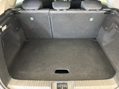 CF71UFN Renault Captur 1.3 TCE 140 Iconic 5dr EDC Thumbnail #9