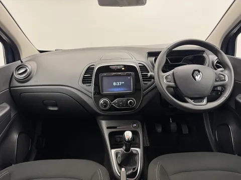 BO05CLK Renault Captur 0.9 TCE 90 Iconic 5dr Thumbnail #11