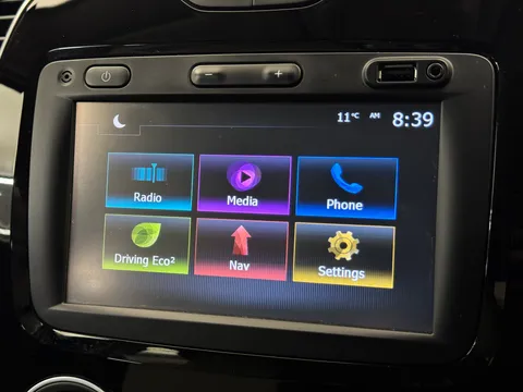 BO05CLK Renault Captur 0.9 TCE 90 Iconic 5dr Thumbnail #23