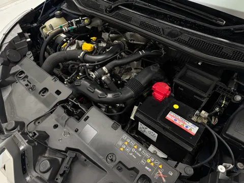 BO05CLK Renault Captur 0.9 TCE 90 Iconic 5dr Thumbnail #28