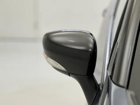 BO05CLK Renault Captur 0.9 TCE 90 Iconic 5dr Thumbnail #29