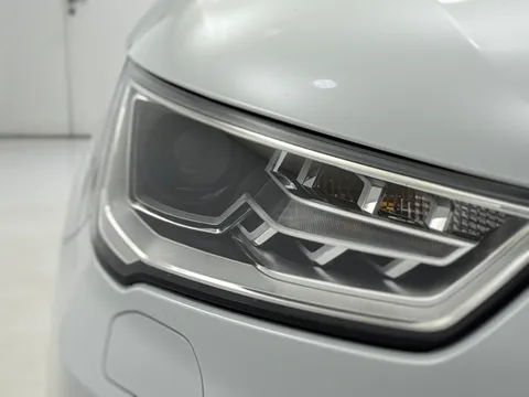 GL17UZY Audi A1 1.6 TDI Black Edition 5dr S Tronic Thumbnail #29