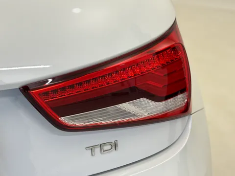 GL17UZY Audi A1 1.6 TDI Black Edition 5dr S Tronic Thumbnail #30