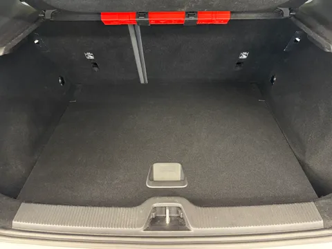 DU74WLP Volvo Ex30 315kW Twin Motor Performance Ultra 69kWh 5dr Auto Thumbnail #23