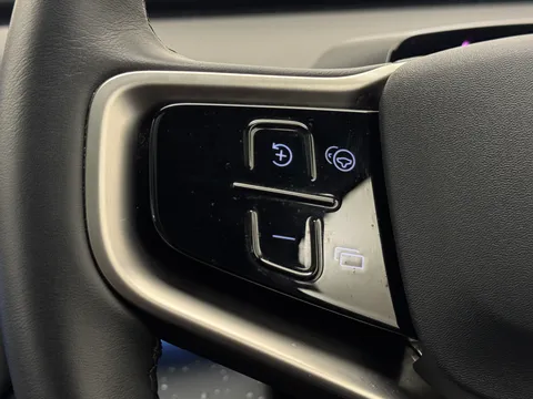 DU74WLP Volvo Ex30 315kW Twin Motor Performance Ultra 69kWh 5dr Auto Thumbnail #18