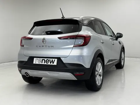 NG21HDE Renault Captur 1.3 TCE 140 Iconic 5dr Thumbnail #6
