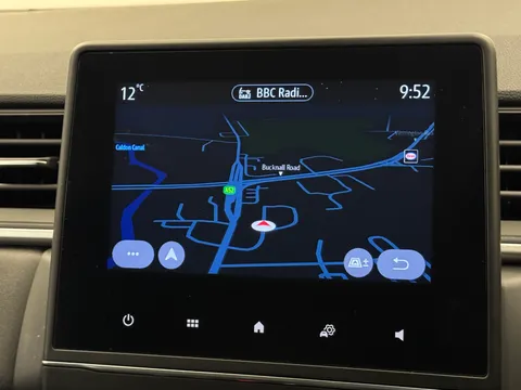 NG21HDE Renault Captur 1.3 TCE 140 Iconic 5dr Thumbnail #23