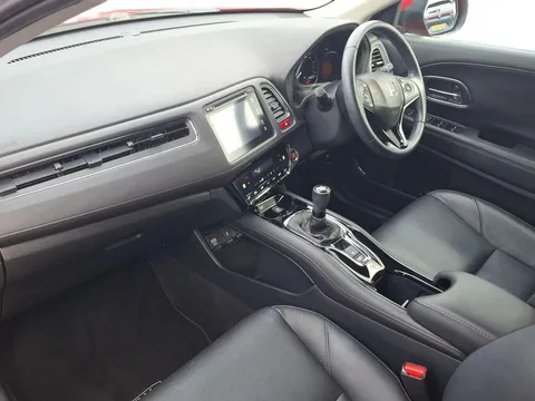 L70BLH Honda Hr-V 1.5 i-VTEC EX 5dr Thumbnail #2