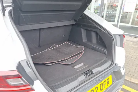 18 of 40 for Renault ARKANA 1.6 E-TECH Hybrid 145 R.S. Line 5dr Auto