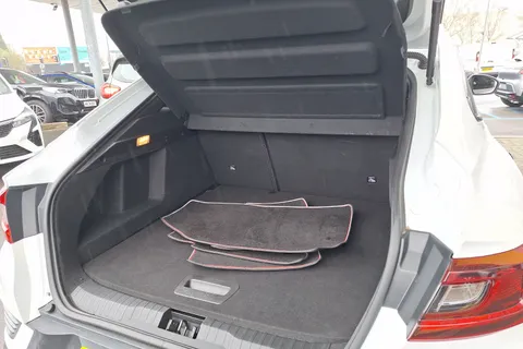 20 of 40 for Renault ARKANA 1.6 E-TECH Hybrid 145 R.S. Line 5dr Auto