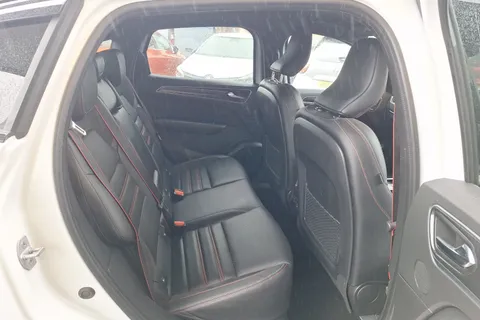 31 of 40 for Renault ARKANA 1.6 E-TECH Hybrid 145 R.S. Line 5dr Auto