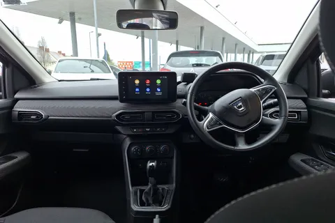 BD21MXE Dacia Sandero 1.0 TCe Comfort 5dr CVT Thumbnail #4