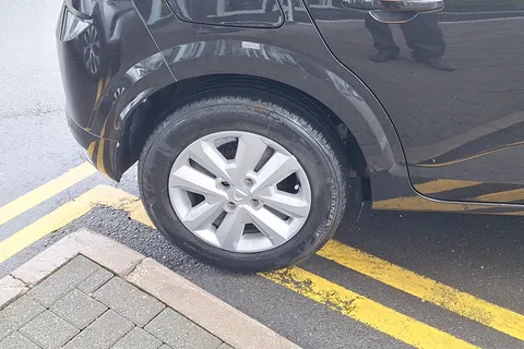 BD21MXE Dacia Sandero 1.0 TCe Comfort 5dr CVT Thumbnail #5