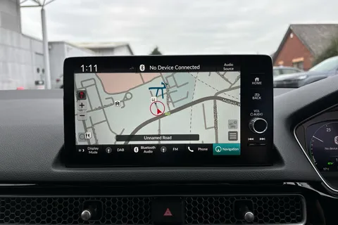 MV24UBE Honda Civic 2.0 eHEV Advance 5dr CVT Thumbnail #32