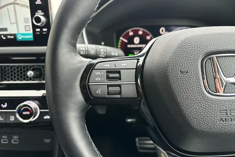 MV24UBE Honda Civic 2.0 eHEV Advance 5dr CVT Thumbnail #34