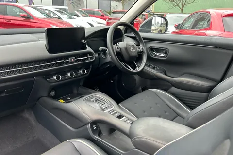 RO25NDC Honda Zr-V 2.0 eHEV Sport 5dr CVT Thumbnail #3