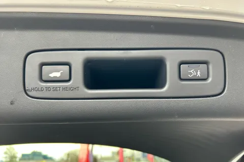 RO25NDC Honda Zr-V 2.0 eHEV Sport 5dr CVT Thumbnail #25