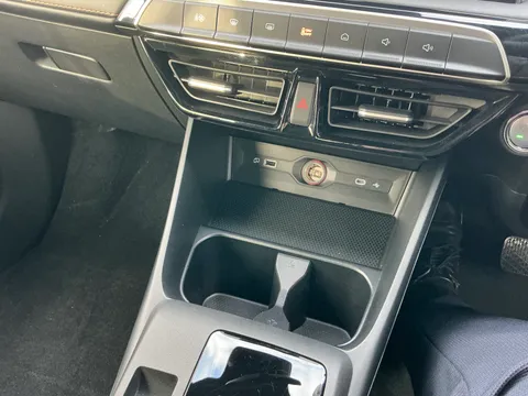 DF24WXG Mg Motor Uk Mg3 1.5 Hybrid Trophy 5dr Auto Thumbnail #33