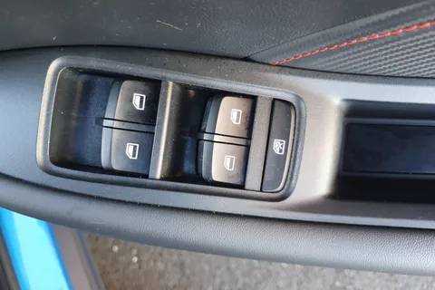 DA22HNE Mg Motor Uk Zs 1.5 VTi-TECH Exclusive 5dr Thumbnail #25