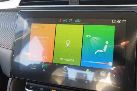 DA22HNE Mg Motor Uk Zs 1.5 VTi-TECH Exclusive 5dr Thumbnail #30