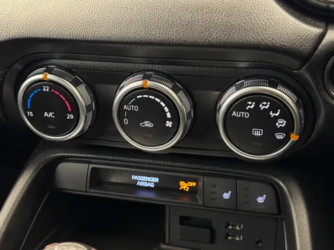 DC16SZD Mazda MX-5 2.0 Sport Nav 2dr Thumbnail #25
