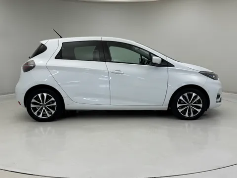 LV71NVS Renault Zoe 100kW GT Line R135 50kWh Rapid Charge 5dr Auto Thumbnail #4