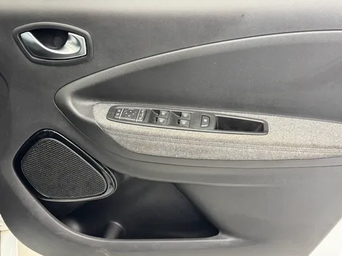 LV71NVS Renault Zoe 100kW GT Line R135 50kWh Rapid Charge 5dr Auto Thumbnail #18