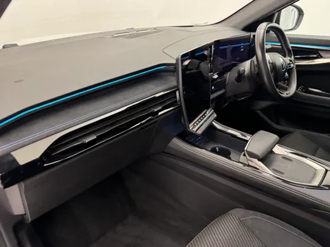 WG73SRO Renault Austral E-Tech FHEV Iconic Esprit Alpine 5dr Auto 4C Thumbnail #10