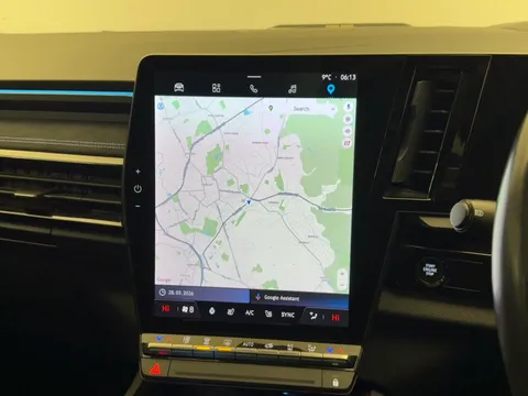 WG73SRO Renault Austral E-Tech FHEV Iconic Esprit Alpine 5dr Auto 4C Thumbnail #23