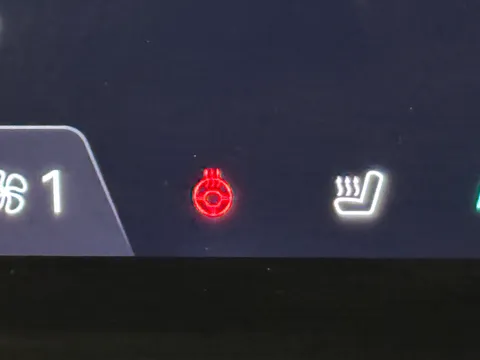 WG73SRO Renault Austral E-Tech FHEV Iconic Esprit Alpine 5dr Auto 4C Thumbnail #28