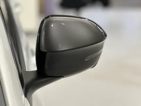 WG73SRO Renault Austral E-Tech FHEV Iconic Esprit Alpine 5dr Auto 4C Thumbnail #34