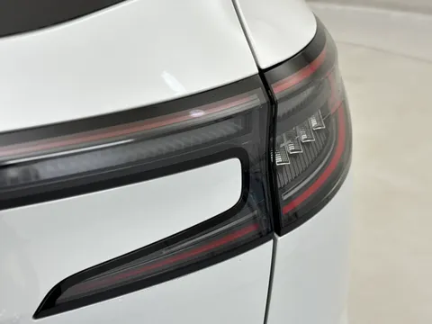 WG73SRO Renault Austral E-Tech FHEV Iconic Esprit Alpine 5dr Auto 4C Thumbnail #36