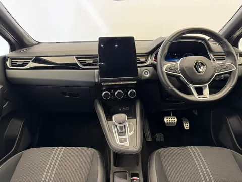 YY73UOH Renault Captur 1.6 E-Tech Plug-in hybrid 160 Engineered 5dr Auto Thumbnail #10