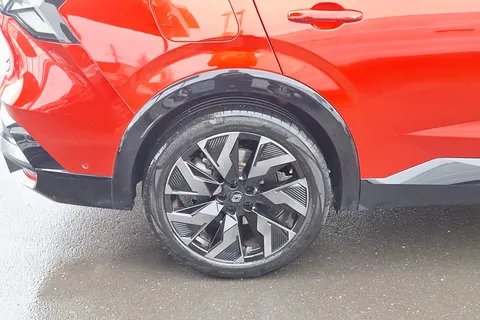 BJ25ZYC Renault Rafale E-Tech FHEV Techno Esprit Alpine 5dr Auto 4C Thumbnail #5