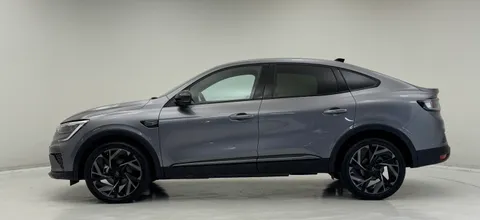 LY24HNV Renault ARKANA 1.6 E-Tech FHEV 145 Esprit Alpine 5dr Auto Thumbnail #7