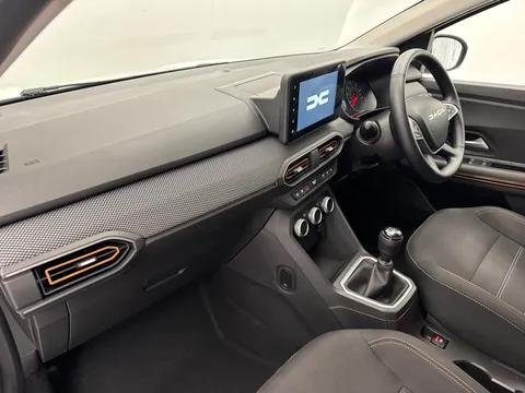 DL23WVM Dacia Sandero Stepway 1.0 TCe Journey 5dr Thumbnail #15