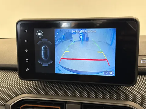 DL23WVM Dacia Sandero Stepway 1.0 TCe Journey 5dr Thumbnail #28