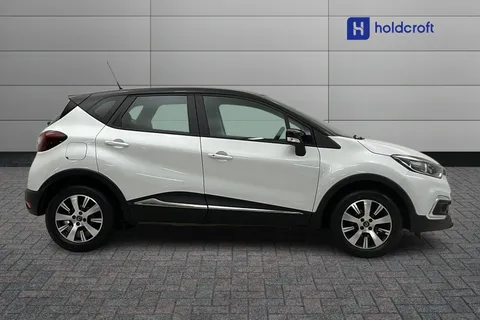 DY20GVK Renault Captur 0.9 TCE 90 Play 5dr Thumbnail #4