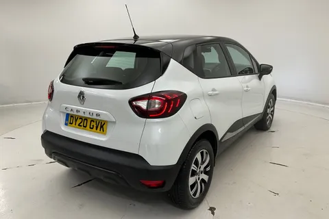DY20GVK Renault Captur 0.9 TCE 90 Play 5dr Thumbnail #6