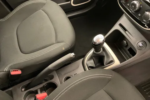 DY20GVK Renault Captur 0.9 TCE 90 Play 5dr Thumbnail #15