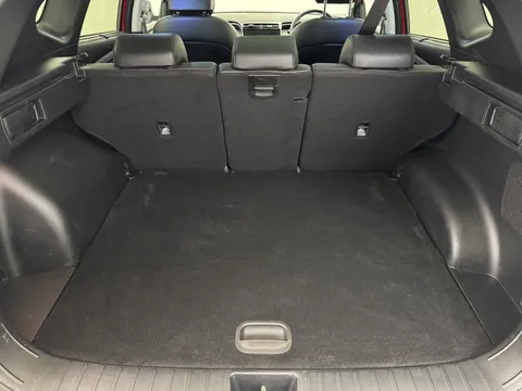 DP72HJU Hyundai Tucson 1.6 TGDi Hybrid 230 Ultimate 5dr 2WD Auto Thumbnail #10