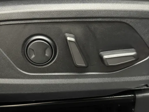 DP72HJU Hyundai Tucson 1.6 TGDi Hybrid 230 Ultimate 5dr 2WD Auto Thumbnail #22