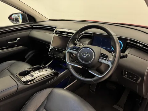 DP72HJU Hyundai Tucson 1.6 TGDi Hybrid 230 Ultimate 5dr 2WD Auto Thumbnail #23