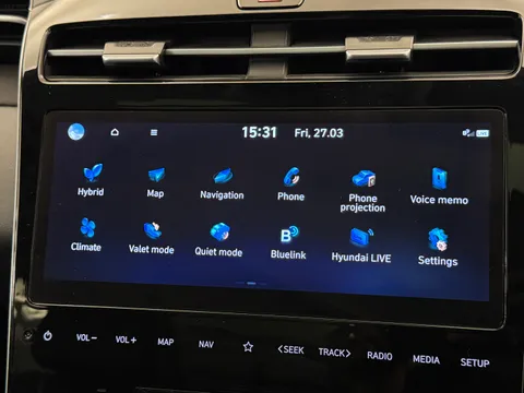 DP72HJU Hyundai Tucson 1.6 TGDi Hybrid 230 Ultimate 5dr 2WD Auto Thumbnail #26