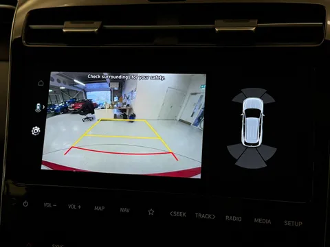 DP72HJU Hyundai Tucson 1.6 TGDi Hybrid 230 Ultimate 5dr 2WD Auto Thumbnail #28
