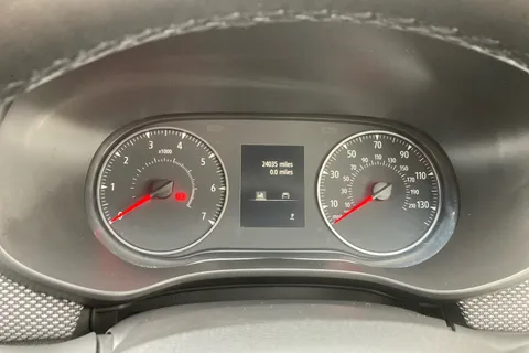 BJ23WLC Dacia Sandero Stepway 1.0 TCe Expression 5dr Thumbnail #12