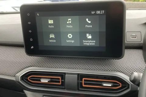 BJ23WLC Dacia Sandero Stepway 1.0 TCe Expression 5dr Thumbnail #39