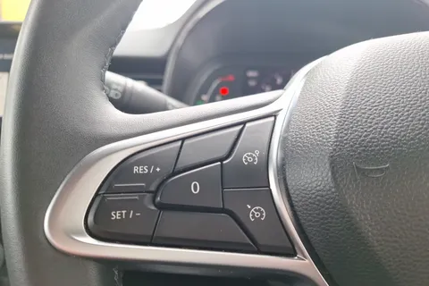 BT23EPL Renault Clio 1.0 TCe 90 Evolution 5dr Thumbnail #35