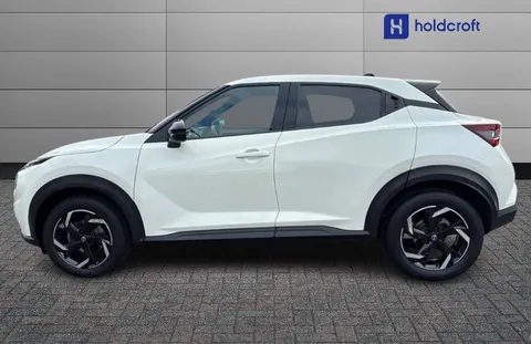 DN71RTZ Nissan Juke 1.0 DiG-T 114 N-Connecta 5dr Thumbnail #4